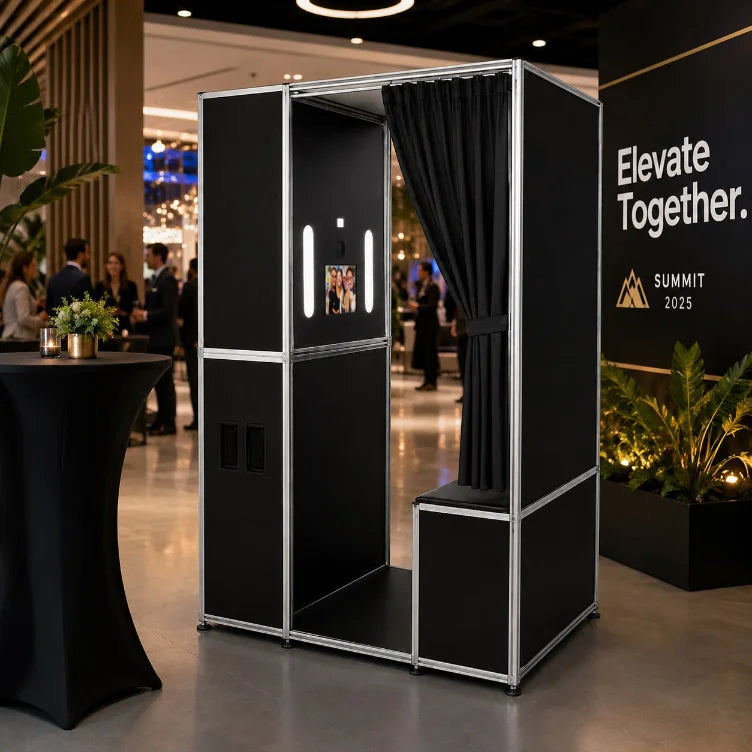 The Lounge iPad based | Vintage Enclosed Photo Booth